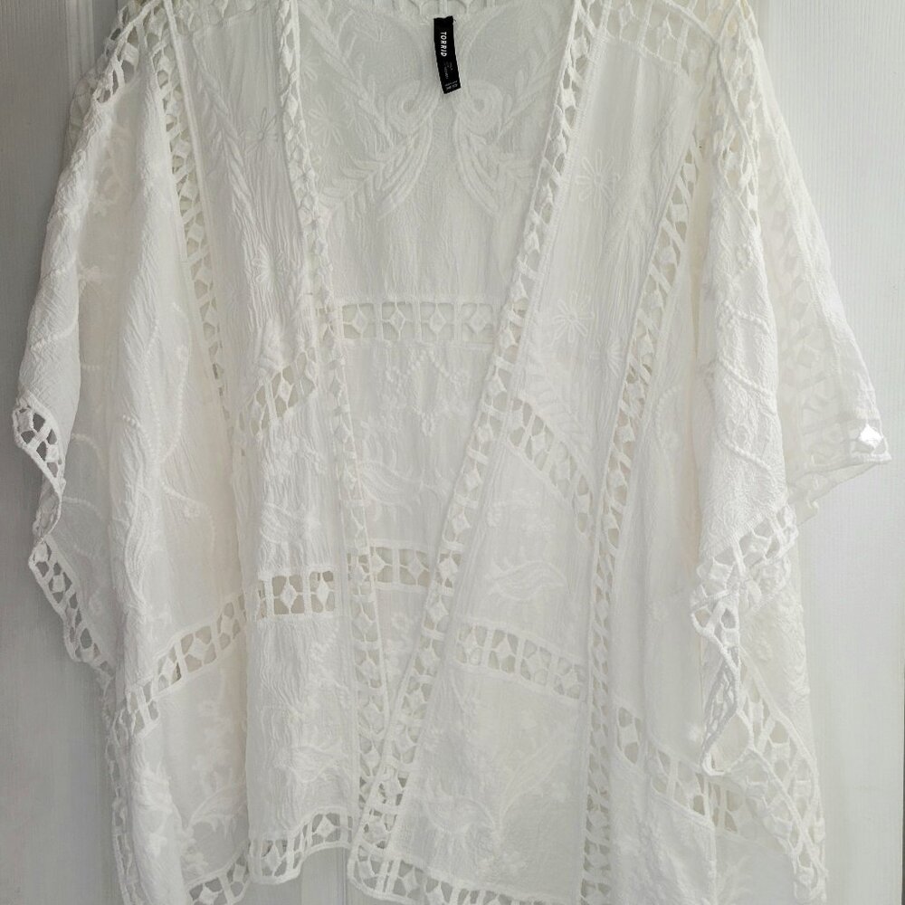 Torrid Tonal Embroidered Ruana - One Size - New